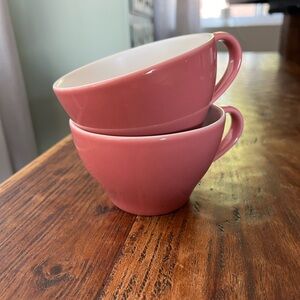 2 vintage Starbucks mugs.